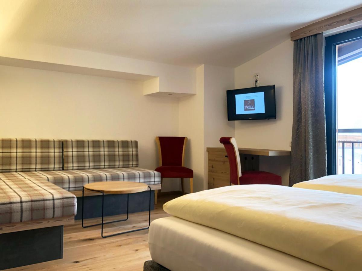 Stefan Hotel ゼルデン エクステリア 写真