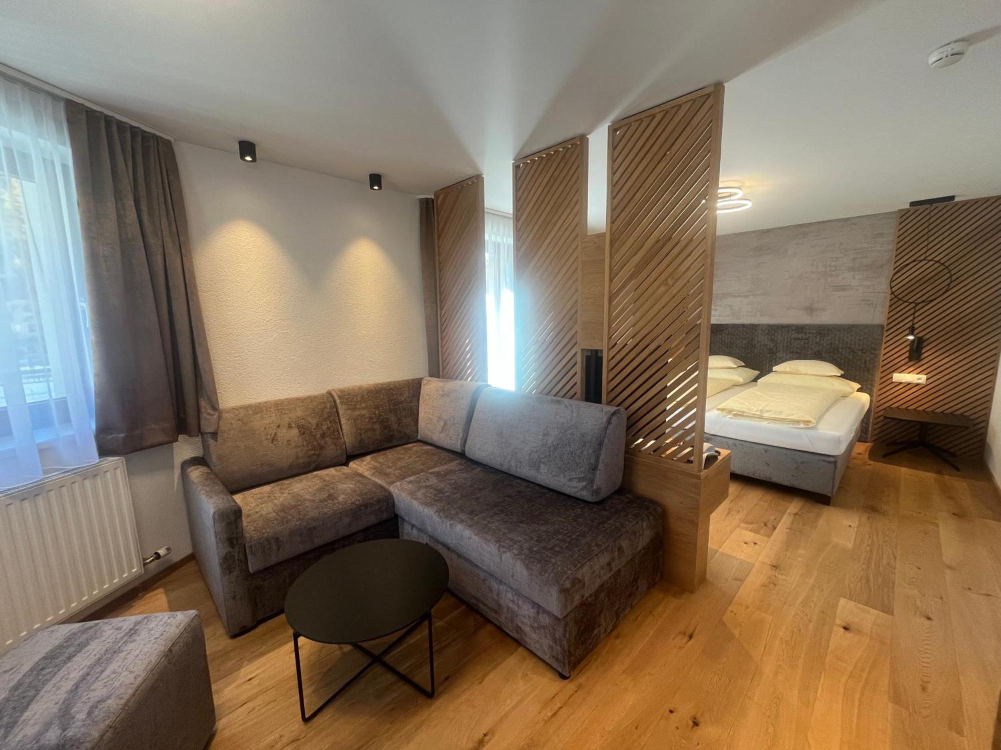 Stefan Hotel ゼルデン エクステリア 写真