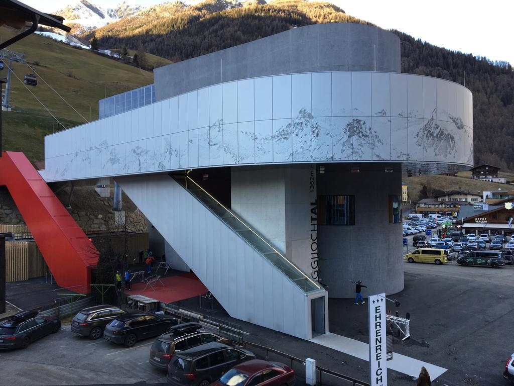 Stefan Hotel ゼルデン エクステリア 写真