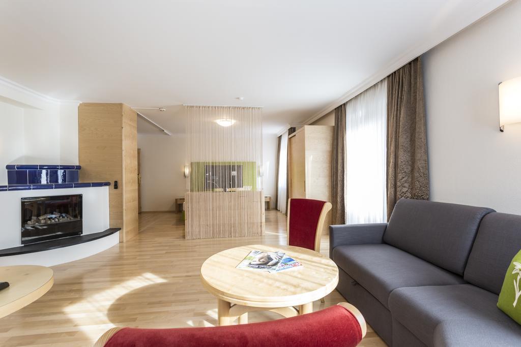 Stefan Hotel ゼルデン エクステリア 写真